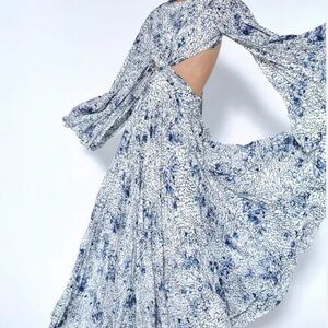 NWT Alexis Kallisto Maxi dress.